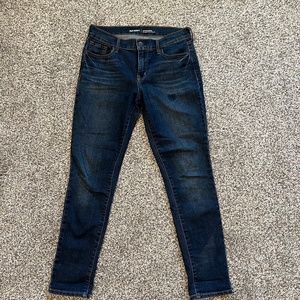 Old Navy women’s skinny jeans size 4 SHORT